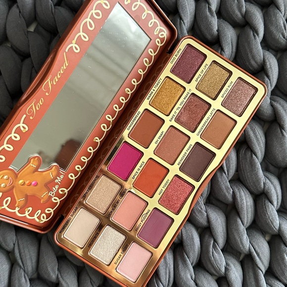 Too Faced Gingerbread Spice Eyeshadow Palette - Picture 2 of 5